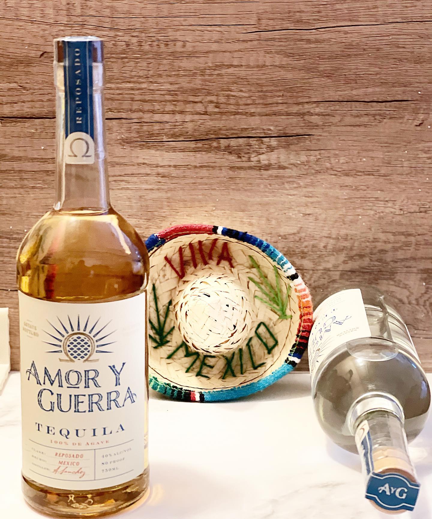Amor y Guerra · 9